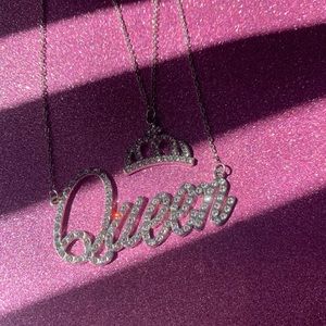 Queen necklace